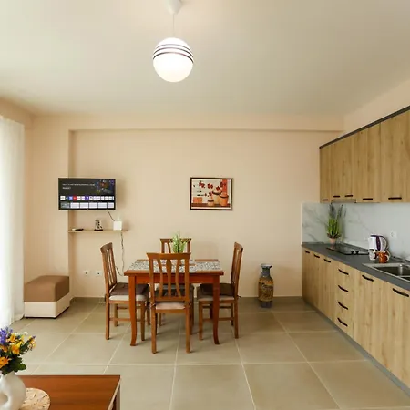 Velaris 101 Apart-hotel Vlorë