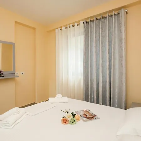 Velaris 101 Apart-hotel 3*