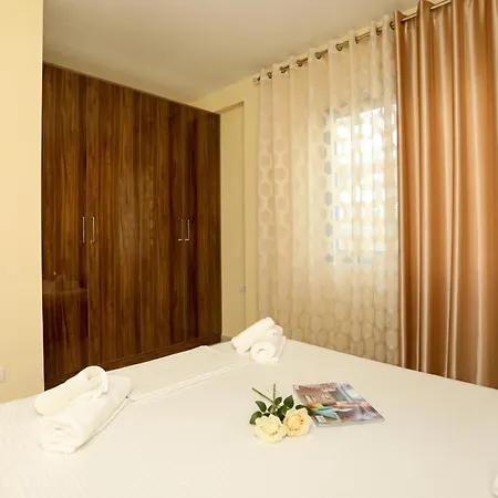 Apart-hotel Velaris 101