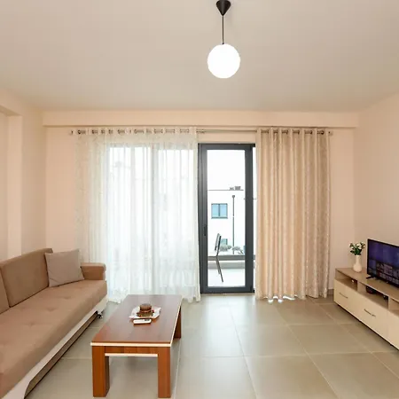 Velaris 101 Apart-hotel Vlorë