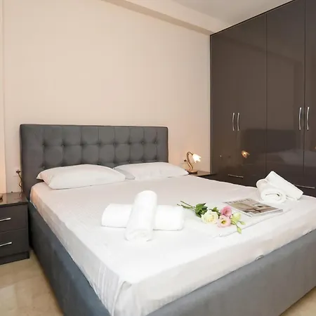 Velaris 101 Apart-hotel