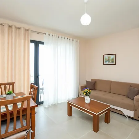 Apart-hotel Velaris 101 3*