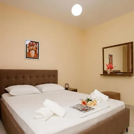 Velaris 101 Apart-hotel 3*