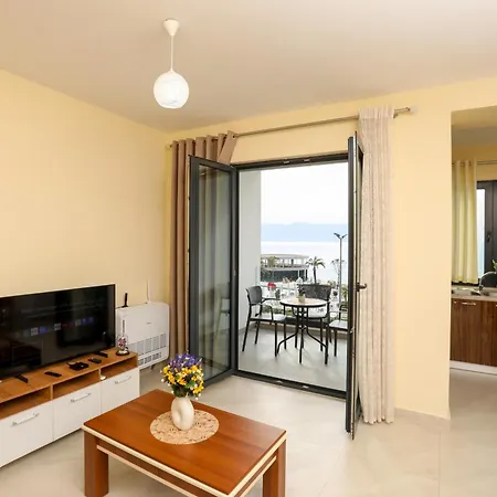Velaris 101 3* Vlorë