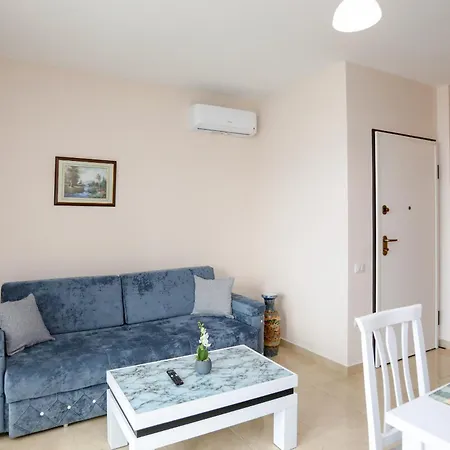 Velaris 101 3* Vlorë